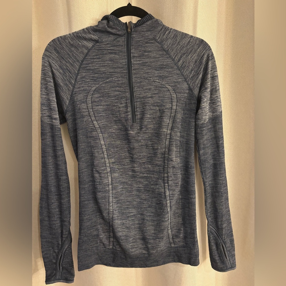 Lululemon Athletica Gray Long Sleeve Top